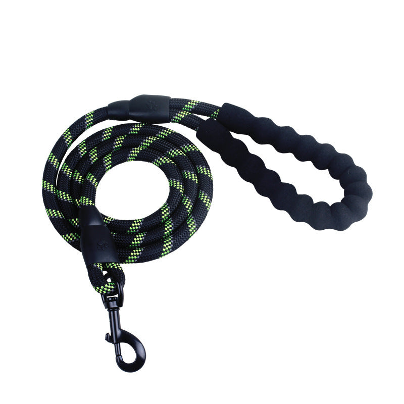 Reflective Nylon Dog Leash – Comfort, Safety & Control in Every Walk