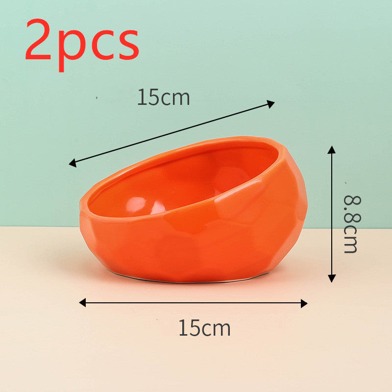 Elegant Ceramic Pet Bowl with Oblique Tilt for Comfortable Feeding