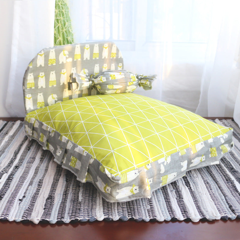 CuddleCloud Teddy Pet Bed — Small Bliss for Tiny Paws