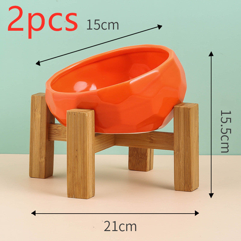 Elegant Ceramic Pet Bowl with Oblique Tilt for Comfortable Feeding