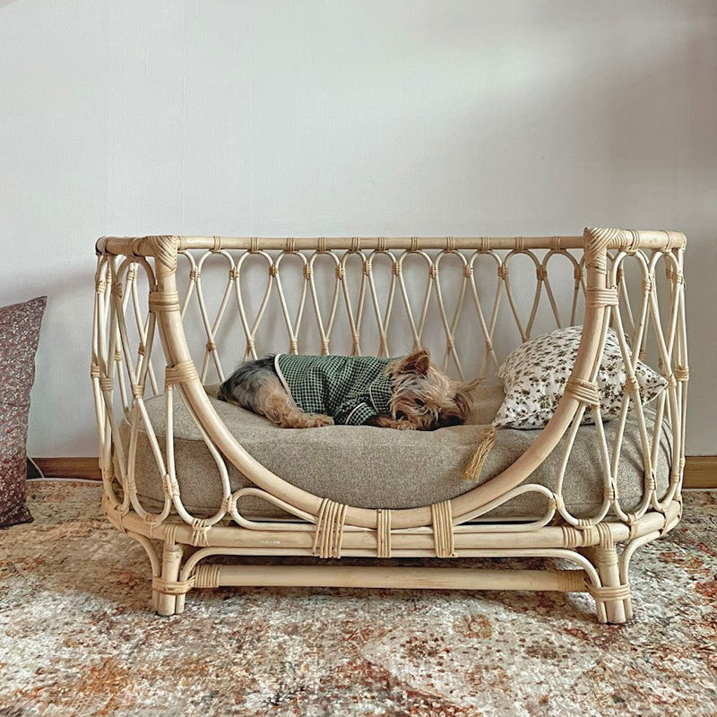 Elevate Your Pet’s Comfort with a Hand‑Woven Rattan Retreat